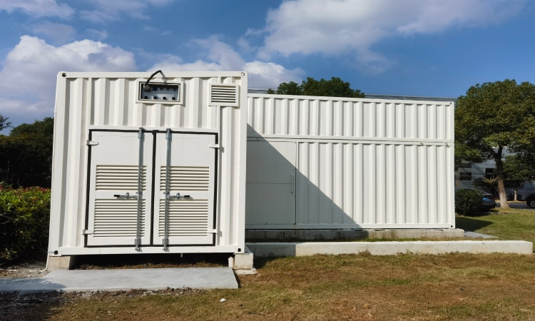 Containerized pharma cleanroom exterior with HVAC and service access for fast deployment