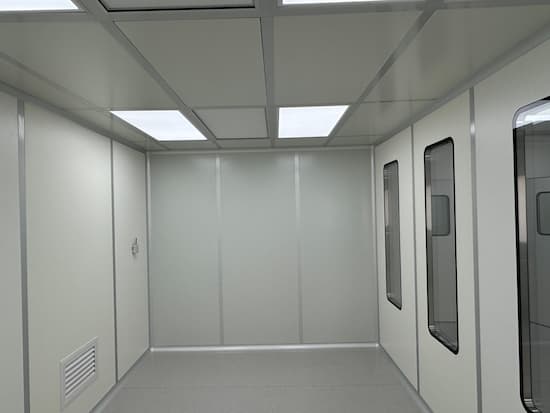 Wonclean Reveals 5 Secrets Behind a Perfect ISO 8 Clean Room Ceiling   